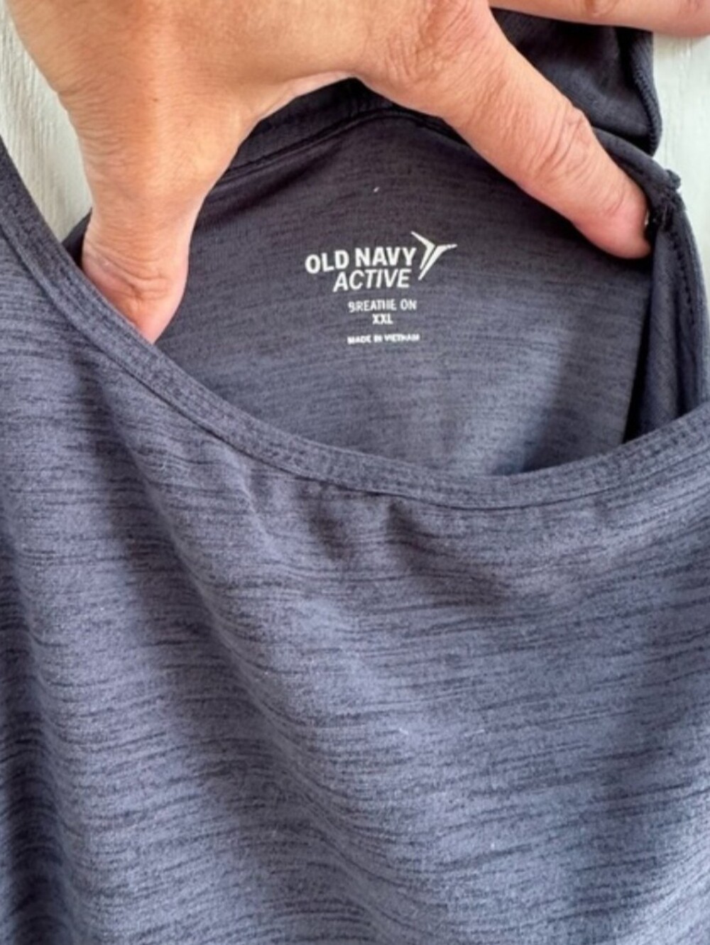 Old Navy Active Gray Ruffle Strap Tank - Picture 4 of 4